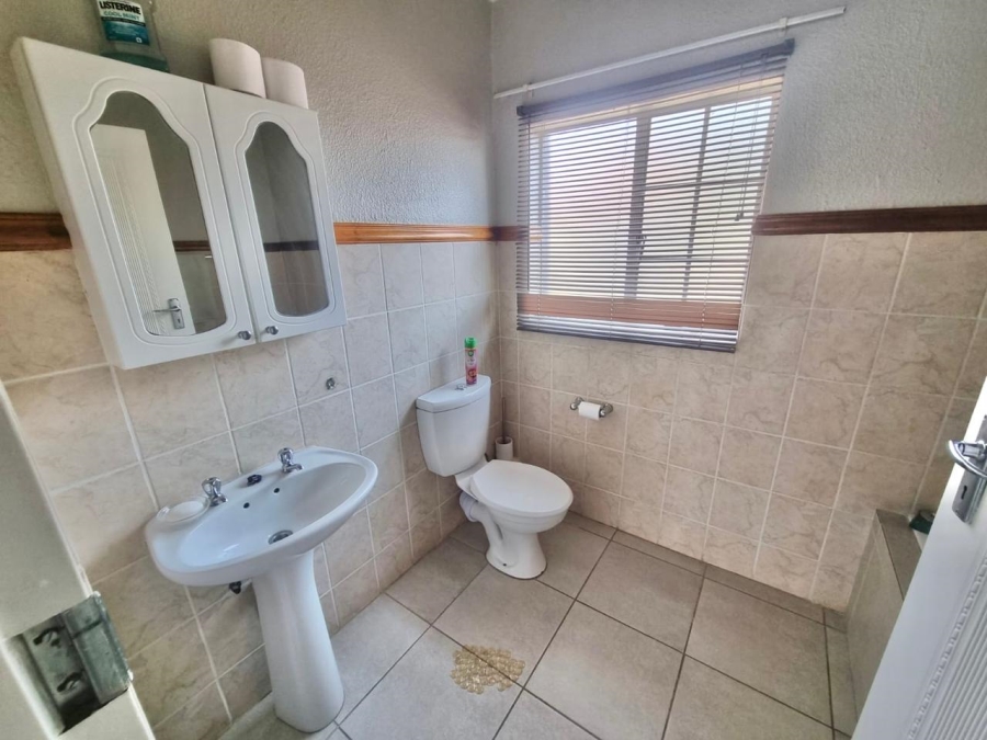 3 Bedroom Property for Sale in Annlin Gauteng