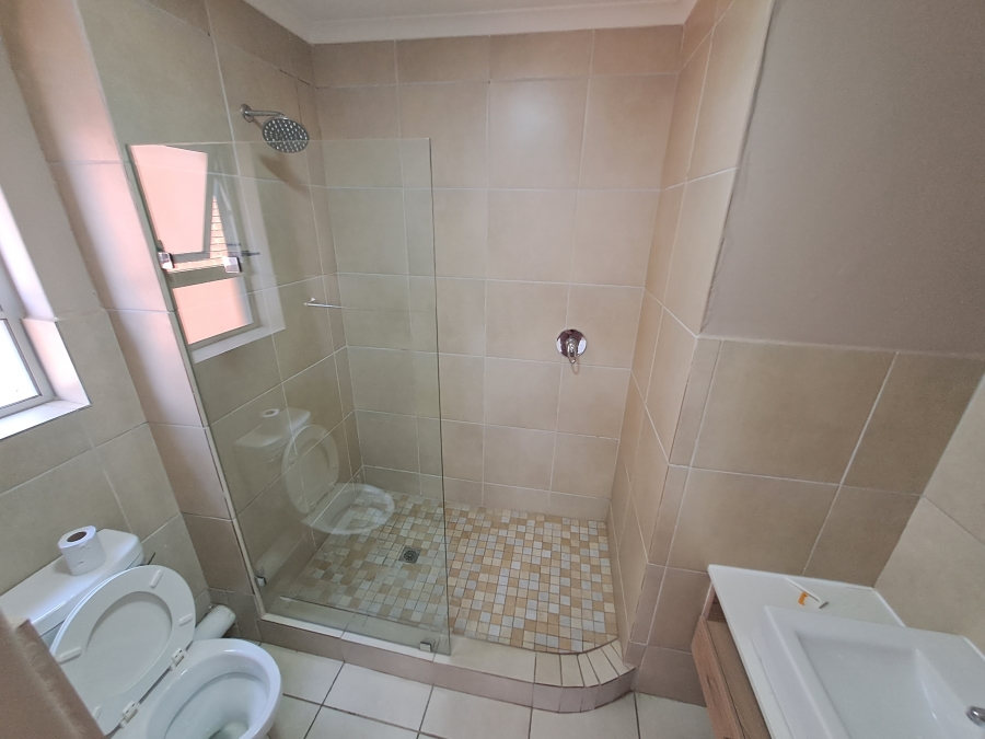 To Let 2 Bedroom Property for Rent in Montana Gauteng