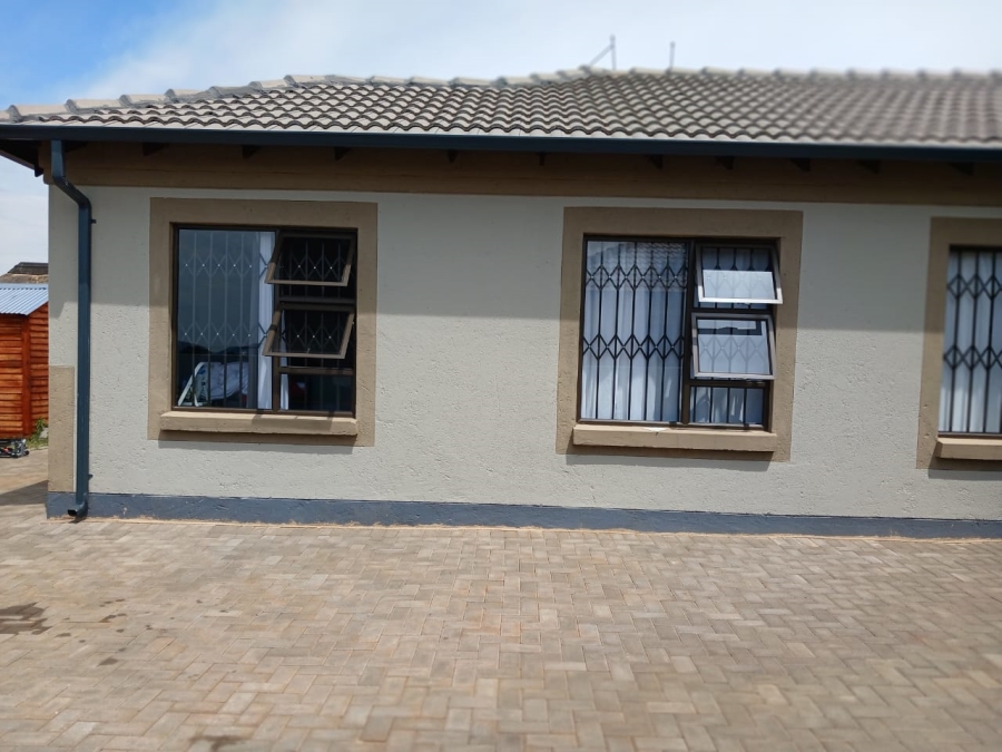 3 Bedroom Property for Sale in Klerksoord Gauteng