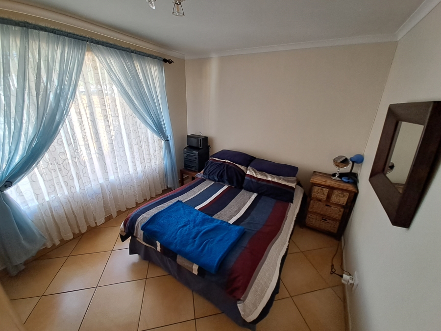 2 Bedroom Property for Sale in Annlin Gauteng