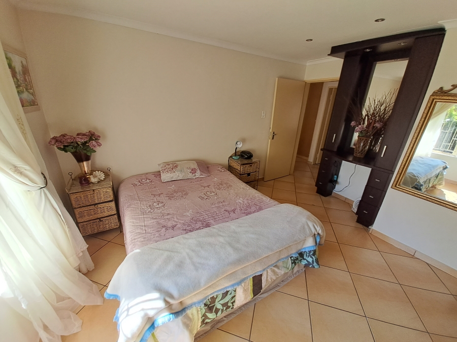 2 Bedroom Property for Sale in Annlin Gauteng