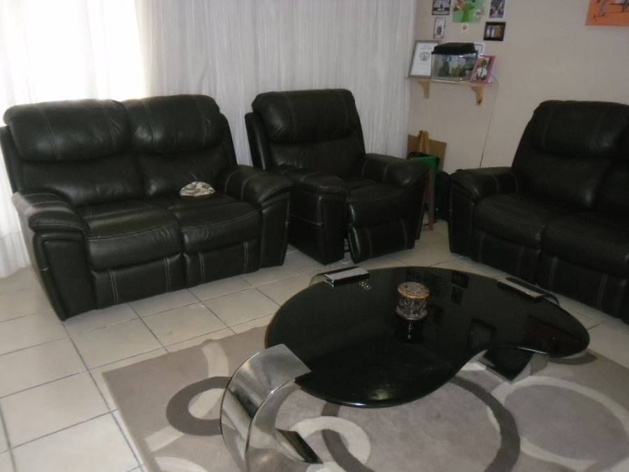 3 Bedroom Property for Sale in Groblerpark Gauteng