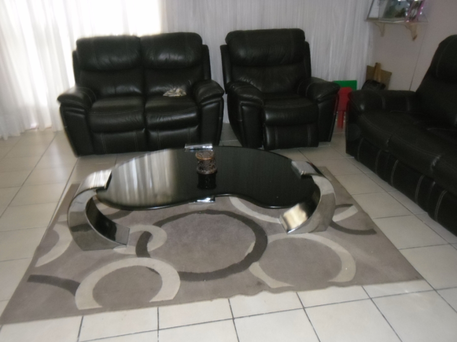 3 Bedroom Property for Sale in Groblerpark Gauteng