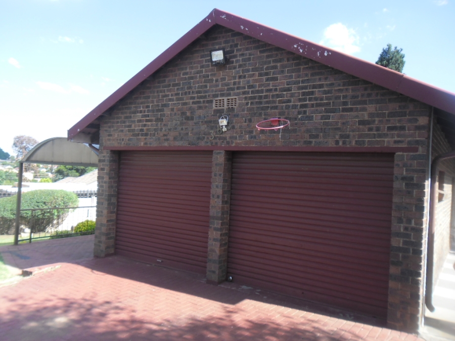 3 Bedroom Property for Sale in Groblerpark Gauteng