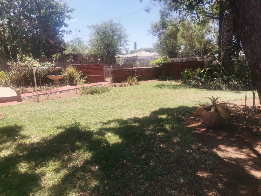 4 Bedroom Property for Sale in Booysens Gauteng