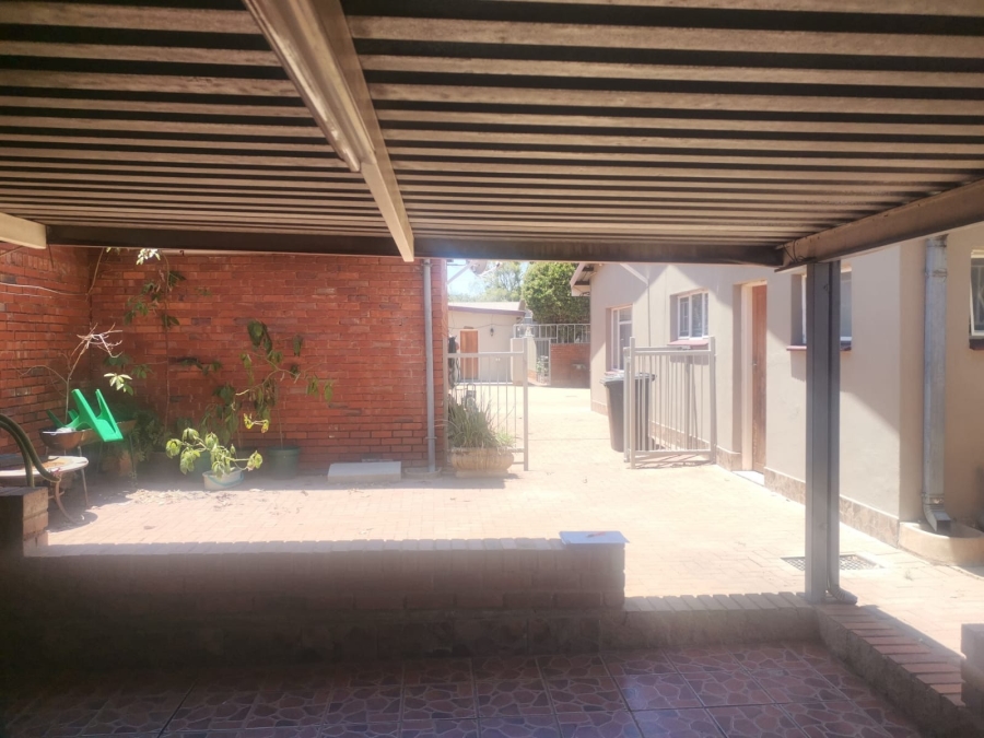 4 Bedroom Property for Sale in Booysens Gauteng