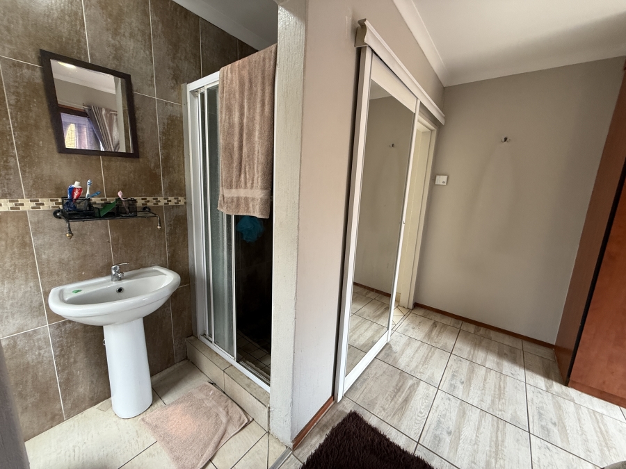 To Let 2 Bedroom Property for Rent in Willowbrook Gauteng