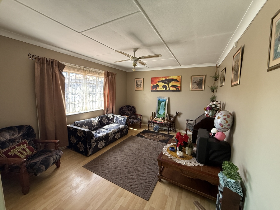 2 Bedroom Property for Sale in Newlands Gauteng