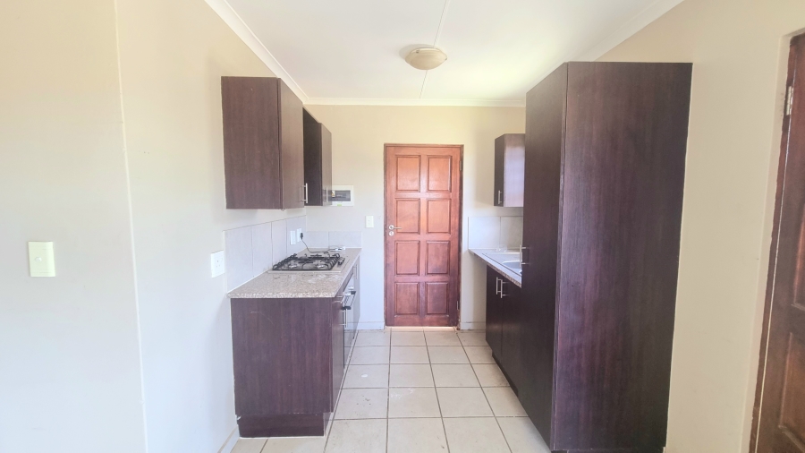 3 Bedroom Property for Sale in Noordwyk Gauteng