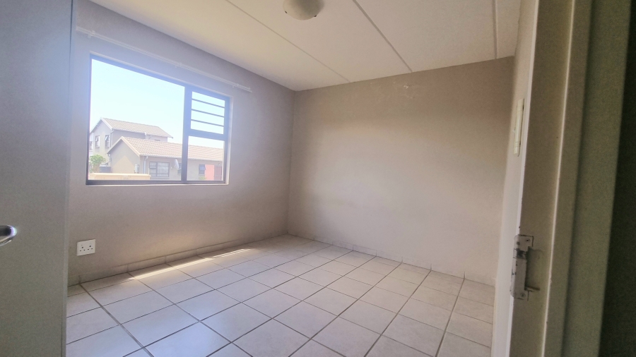 3 Bedroom Property for Sale in Noordwyk Gauteng