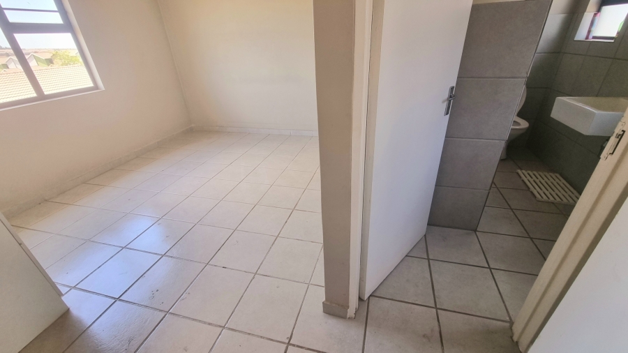 3 Bedroom Property for Sale in Noordwyk Gauteng