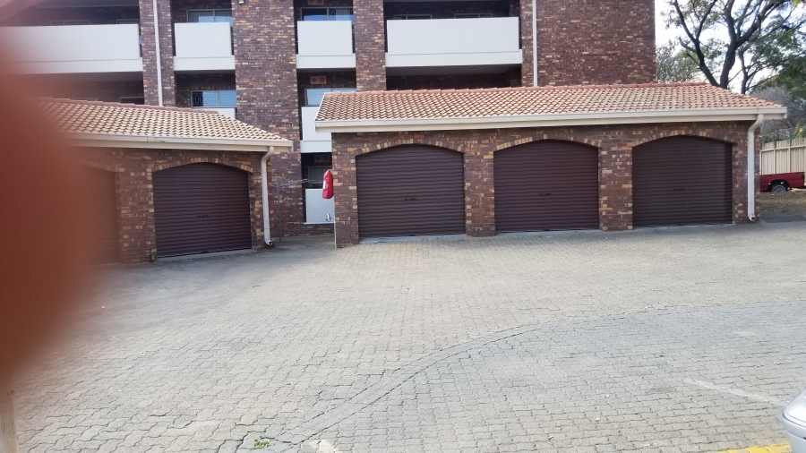 To Let 4 Bedroom Property for Rent in Sunninghill Gauteng