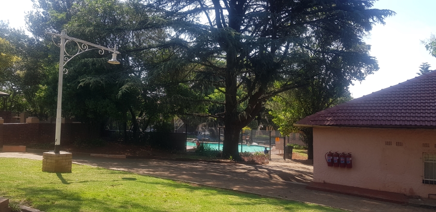 1 Bedroom Property for Sale in Montgomery Park Gauteng