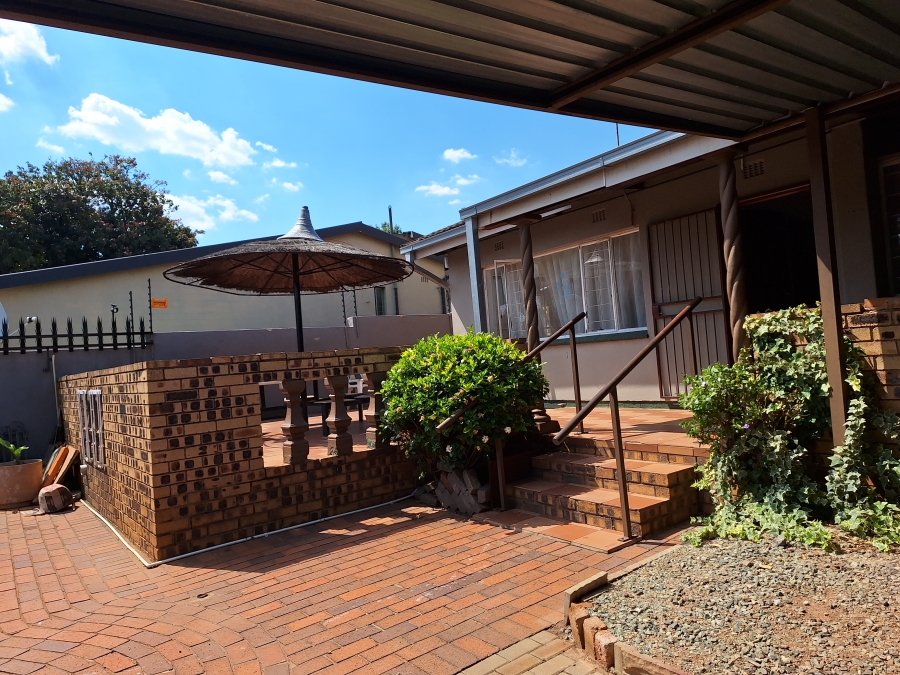 3 Bedroom Property for Sale in Sophiatown Gauteng