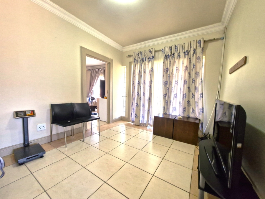 4 Bedroom Property for Sale in Equestria Gauteng