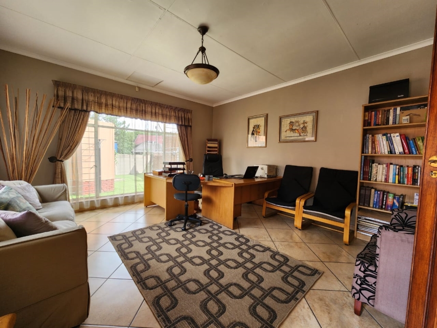 3 Bedroom Property for Sale in Dalpark Proper Gauteng