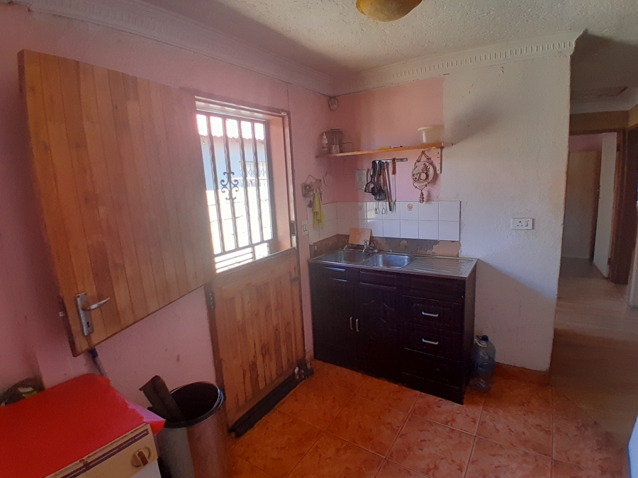 4 Bedroom Property for Sale in Kagiso Gauteng