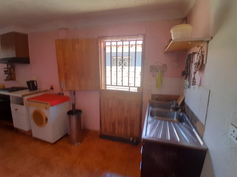 4 Bedroom Property for Sale in Kagiso Gauteng