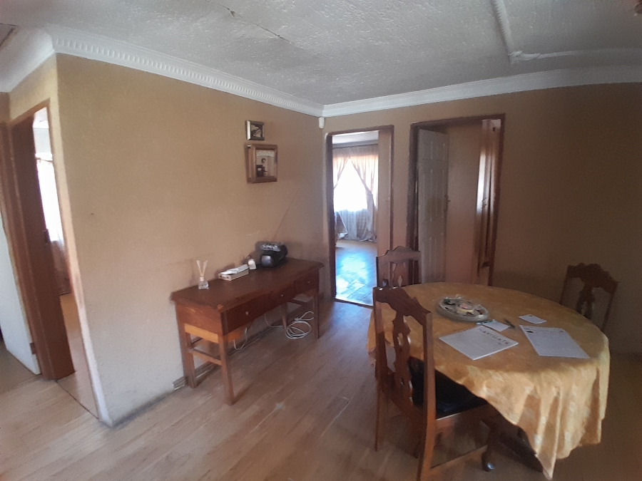 4 Bedroom Property for Sale in Kagiso Gauteng