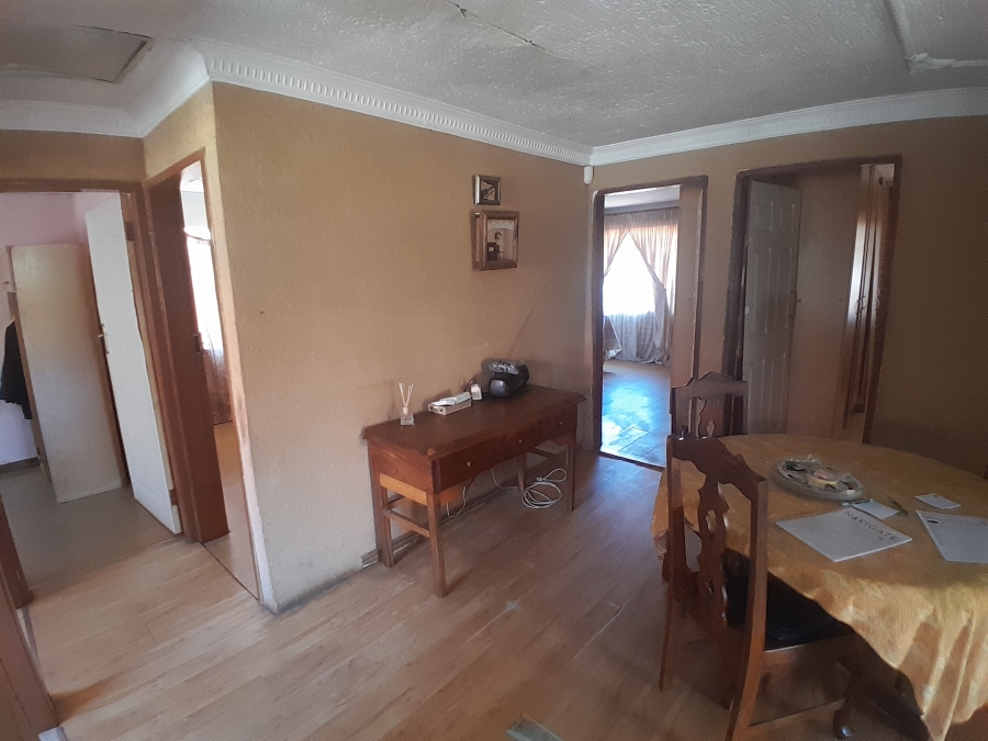 4 Bedroom Property for Sale in Kagiso Gauteng