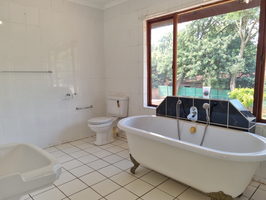 3 Bedroom Property for Sale in Wierda Park Gauteng