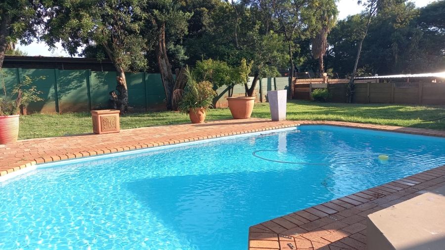 3 Bedroom Property for Sale in Wierda Park Gauteng