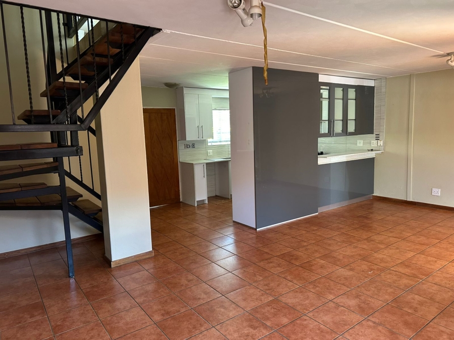 3 Bedroom Property for Sale in Annlin Gauteng