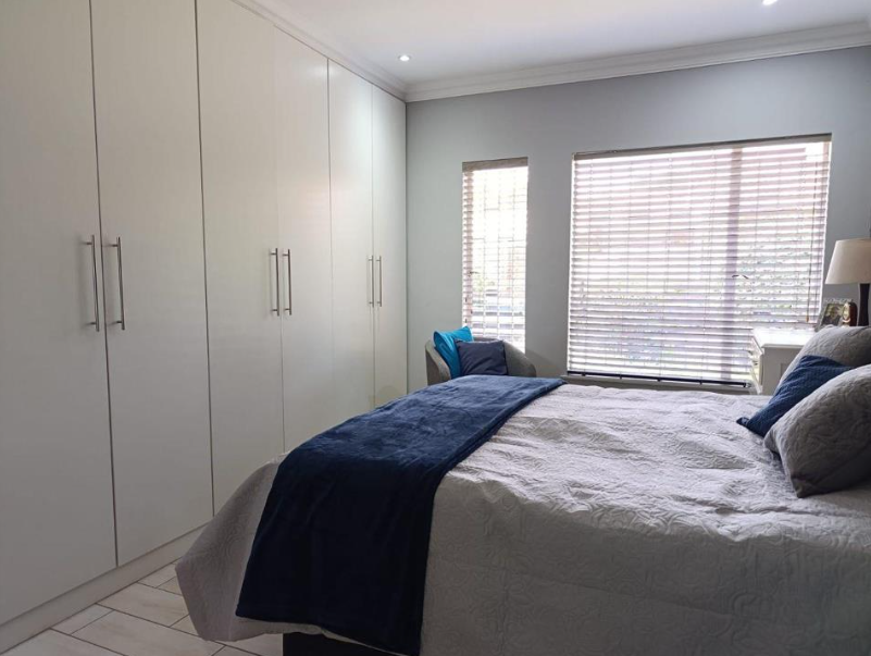 3 Bedroom Property for Sale in Brackenhurst Gauteng