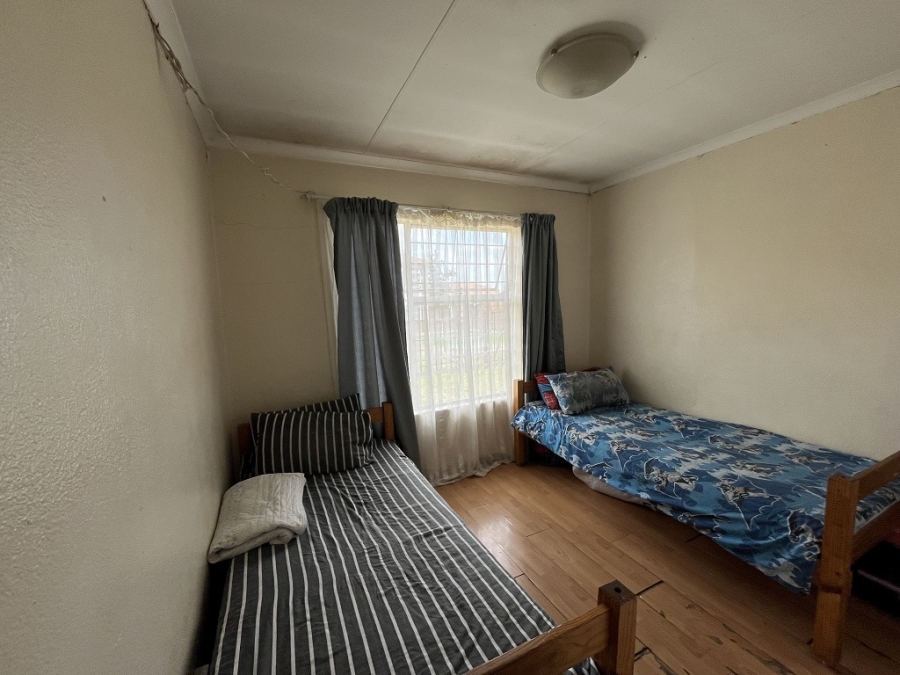 2 Bedroom Property for Sale in Liefde en Vrede Gauteng