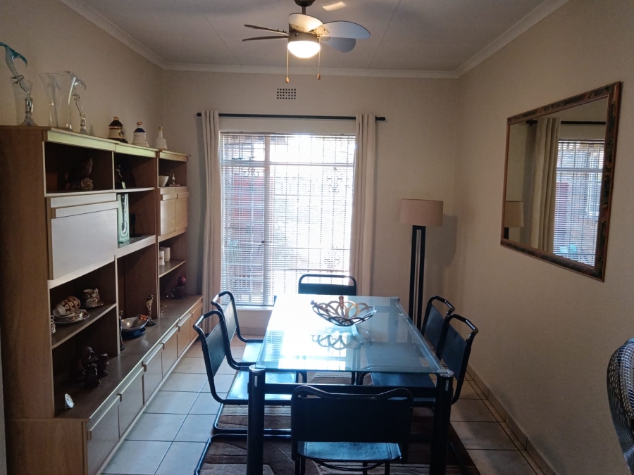 3 Bedroom Property for Sale in Brackenhurst Gauteng