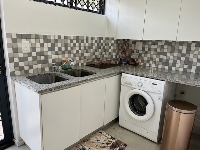 3 Bedroom Property for Sale in Edenvale Central Gauteng