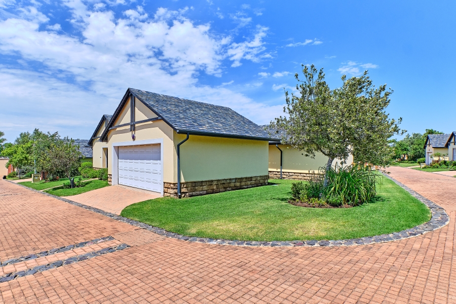 3 Bedroom Property for Sale in Waterfall Hills Mature Lifestyle Estate Gauteng