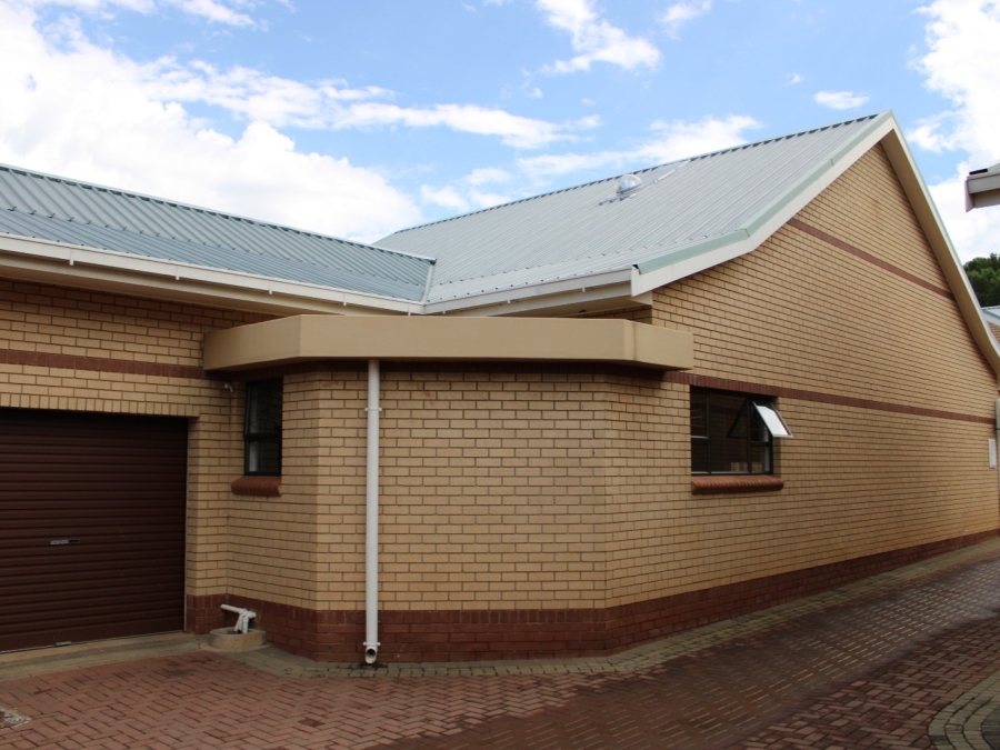 12 Bedroom Property for Sale in Westdene Gauteng