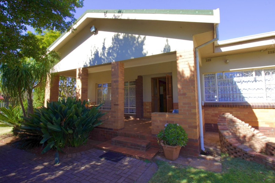 To Let 4 Bedroom Property for Rent in Lyttelton Manor Gauteng