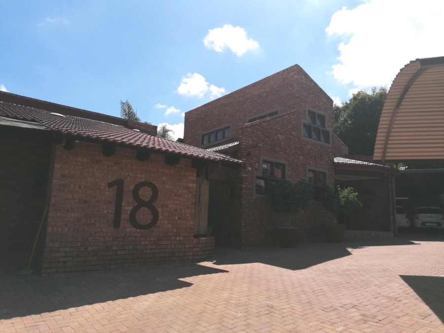 To Let 2 Bedroom Property for Rent in Pretorius Park Gauteng