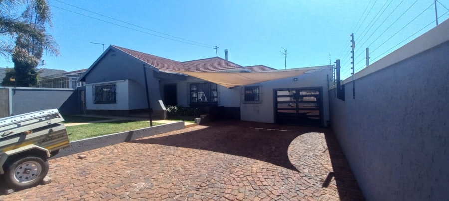 3 Bedroom Property for Sale in Homestead Gauteng