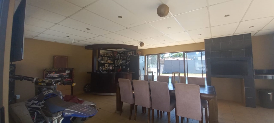 3 Bedroom Property for Sale in Homestead Gauteng