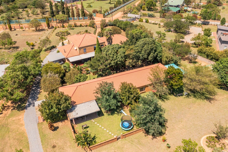 9 Bedroom Property for Sale in Grootfontein Country Estate Gauteng