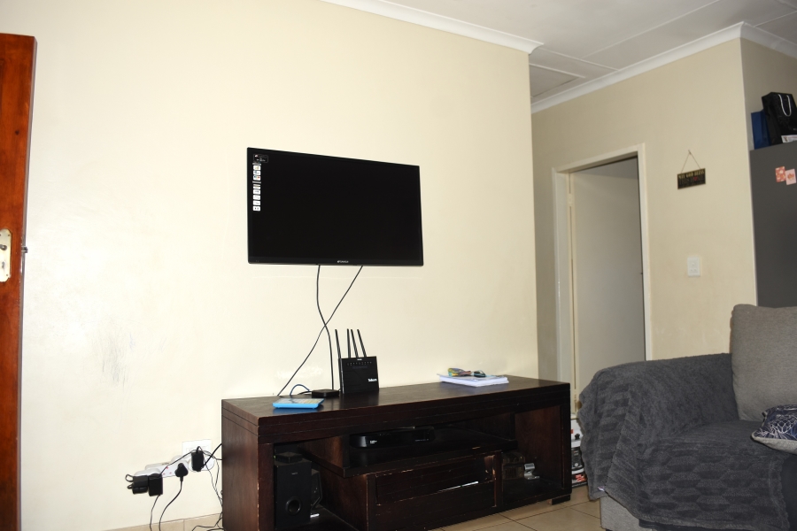 2 Bedroom Property for Sale in The Orchards Gauteng