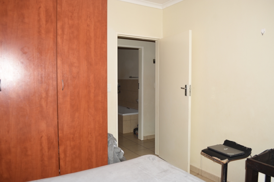 2 Bedroom Property for Sale in The Orchards Gauteng