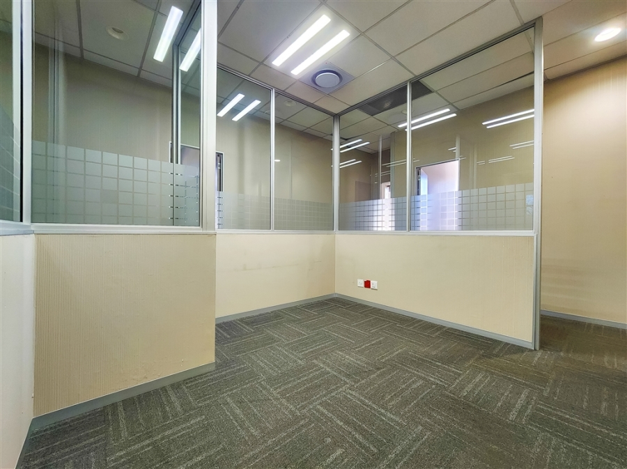 To Let commercial Property for Rent in Fourways Gauteng