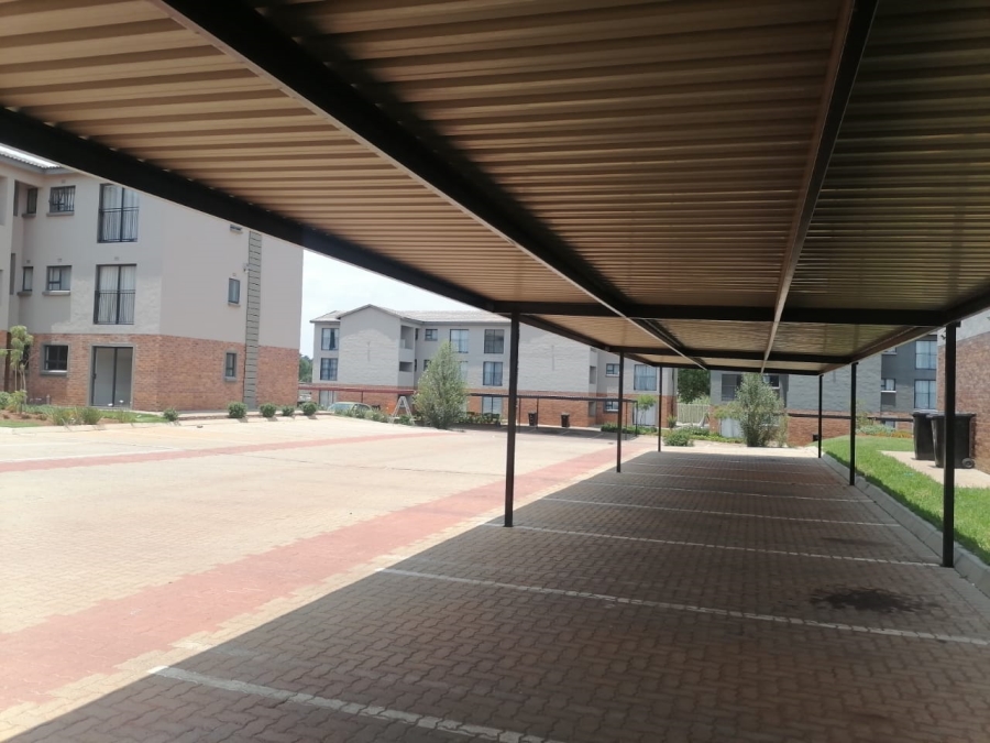 2 Bedroom Property for Sale in Kenleaf Gauteng