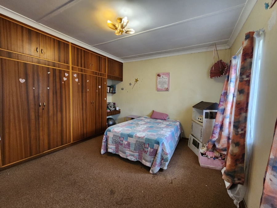 3 Bedroom Property for Sale in Selcourt Gauteng