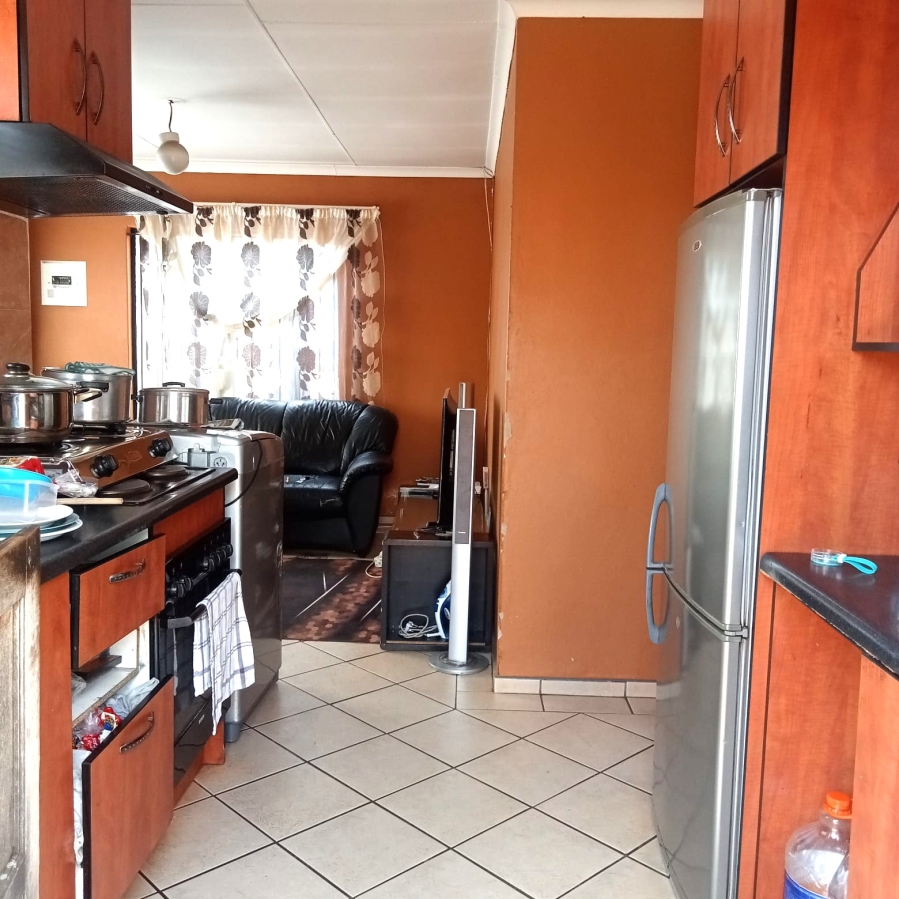 3 Bedroom Property for Sale in Dawn Park Gauteng