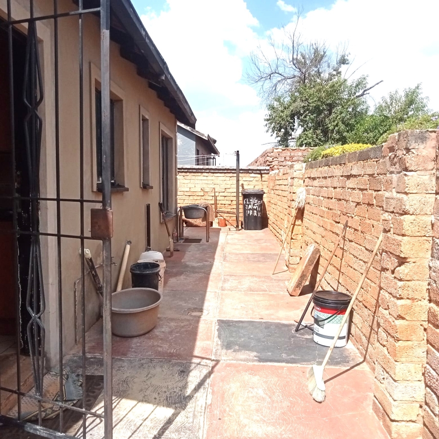 3 Bedroom Property for Sale in Dawn Park Gauteng