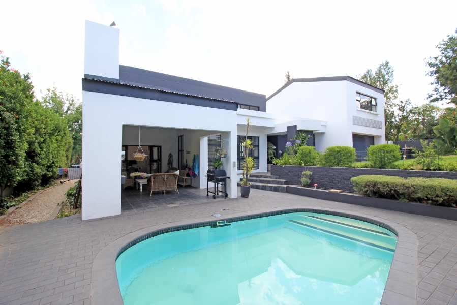 5 Bedroom Property for Sale in Kyalami Estates Gauteng