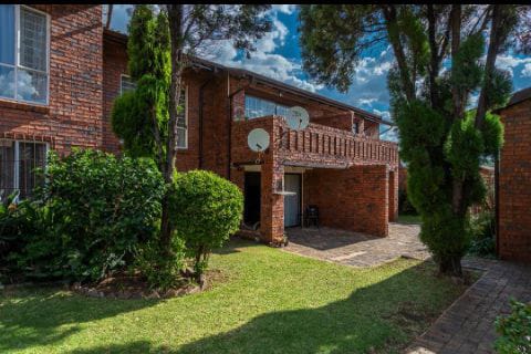 2 Bedroom Property for Sale in Bassonia Gauteng