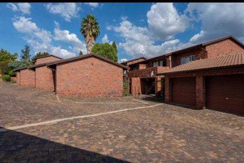 2 Bedroom Property for Sale in Bassonia Gauteng