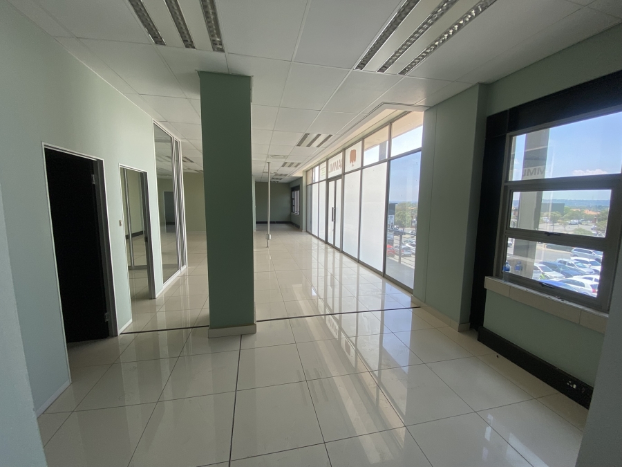 To Let commercial Property for Rent in North Riding Gauteng