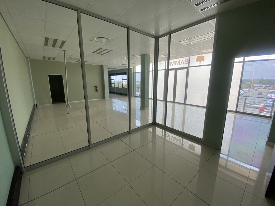 To Let commercial Property for Rent in North Riding Gauteng